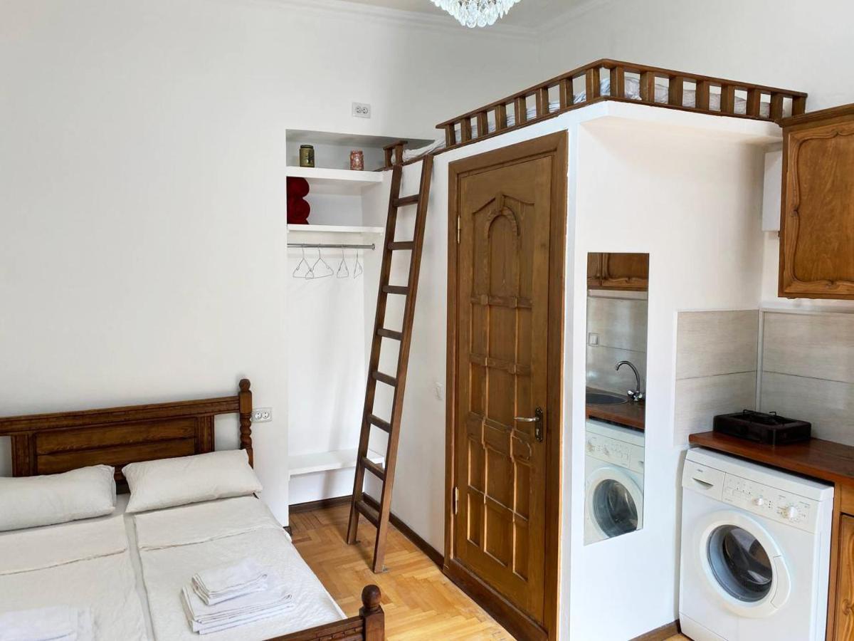 Pretty House Apartment Tbilisi ภายนอก รูปภาพ