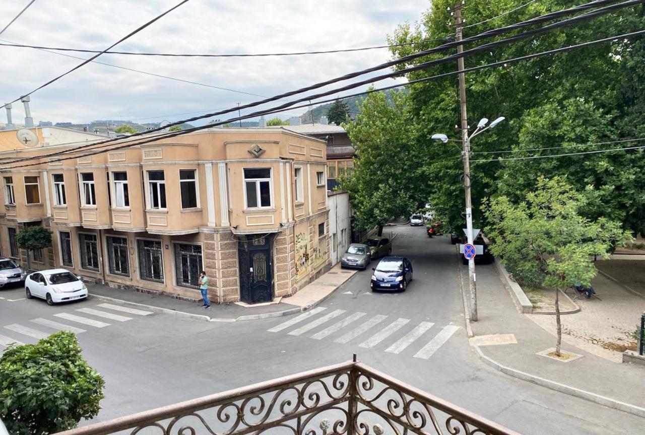 Pretty House Apartment Tbilisi ภายนอก รูปภาพ